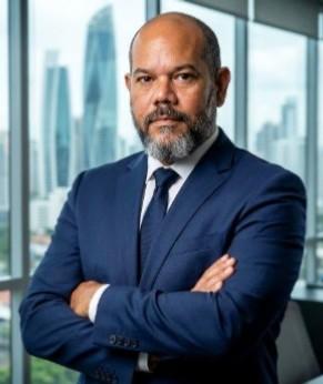Roberto Dominguez