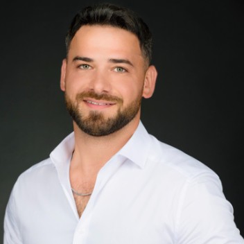 Ravshan Muradoglu